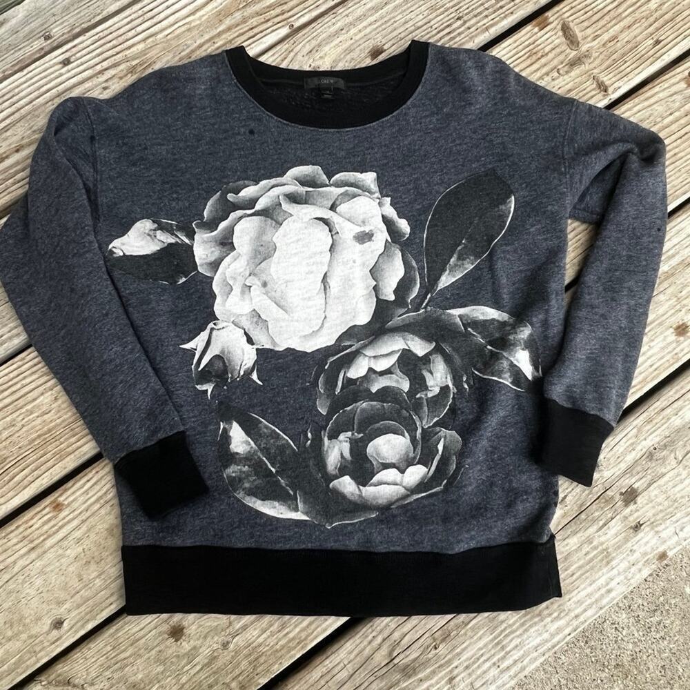 J. Crew women's size XS, oversize sweatshirt with shades of gray floral